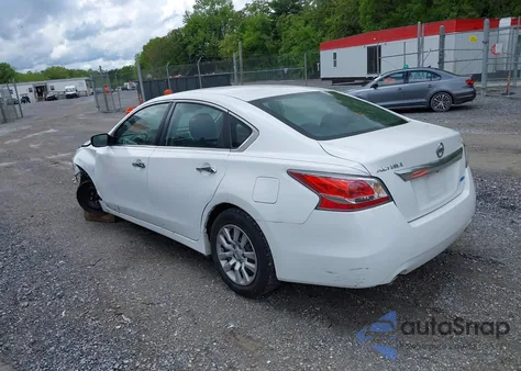 2014 Nissan Altima 2.5 S z USA, uszkodzony, nr VIN 1N4AL3AP7EN389325